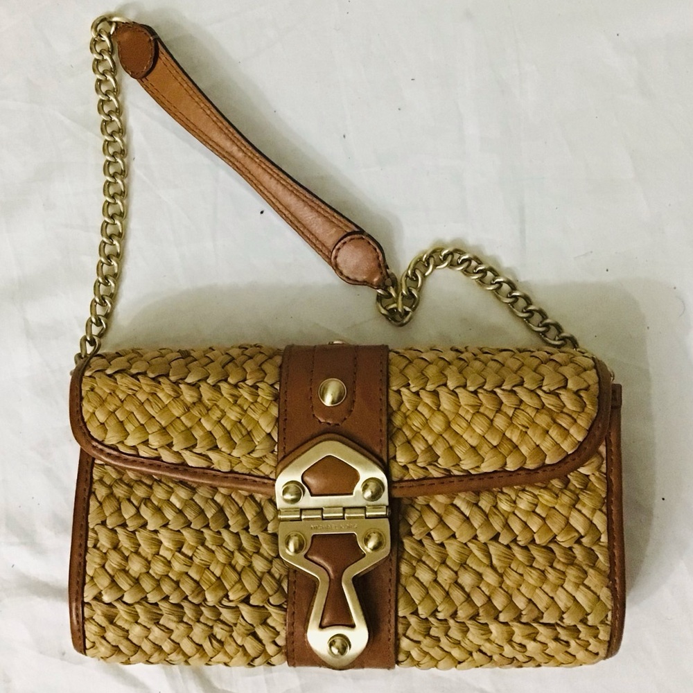 Michael Kors Santorini Straw Clutch - Picture 9 of 13